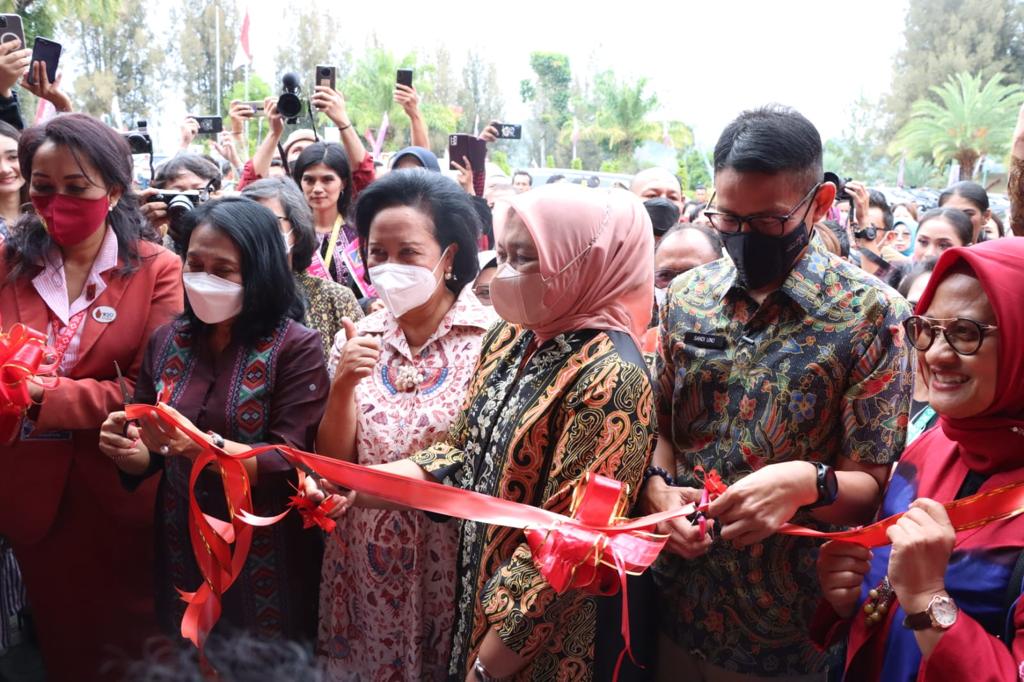 Irwasda Polda Sumut Hadiri Pembukaan KTT W-20 di Danau Toba