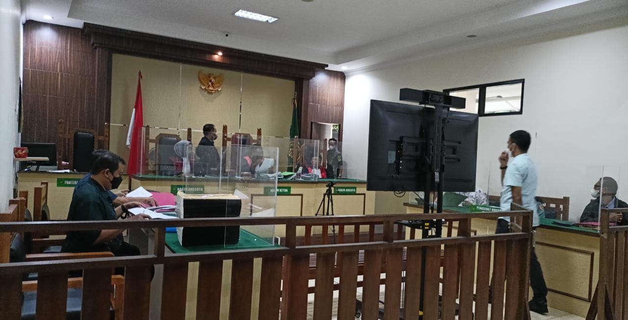 Sidang Lanjutan Kasus Pencatutan Nama Ukat Sukatma Molor Sampai 5 Jam