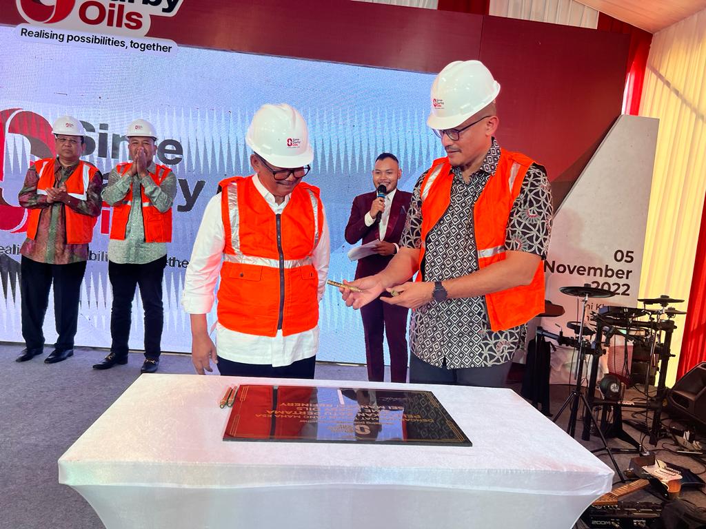 SIME DARBY OILS MEMBANGUN REFINERY BERKAPASITAS 450.000 MT DI SUMATERA