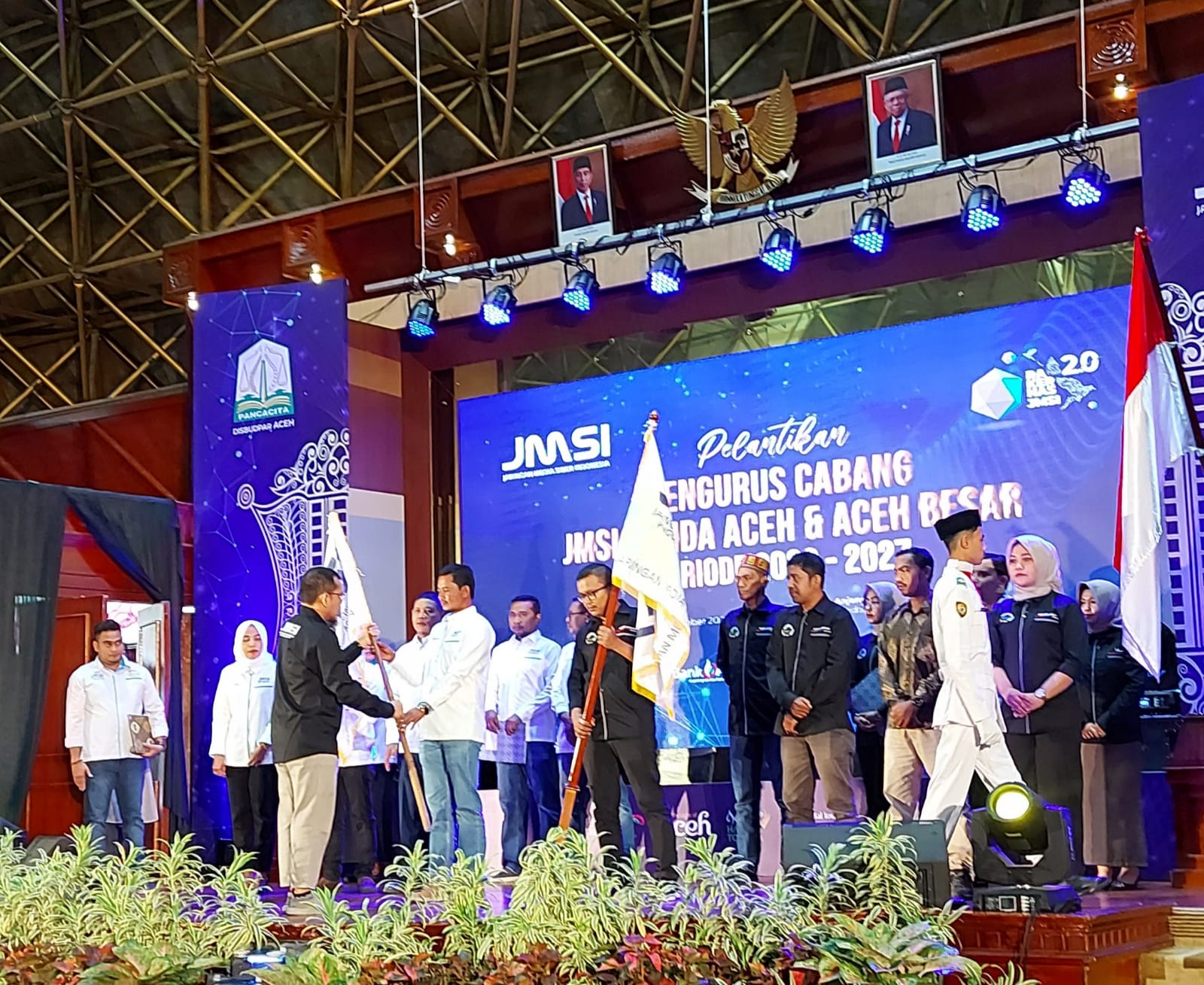 Kepengusan Jaringan Media Siber Indonesia (JMSI) Kabupaten Aceh Besar resmi dikukuhkan dan dilantik Ketua JMSI Aceh, Hendro Saky.