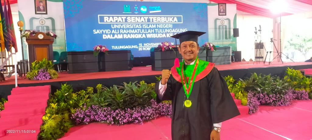 Kepala Kemenag Yang Inovatif Inspiratif Wisuda Doktor di UIN SATU