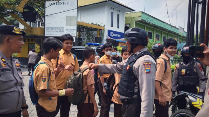 Dukung Program Kapolri, Anggota Samapta Polrestabes Medan Lakukan Patroli Skala Besar Antisipasi Tawuran Pelajar