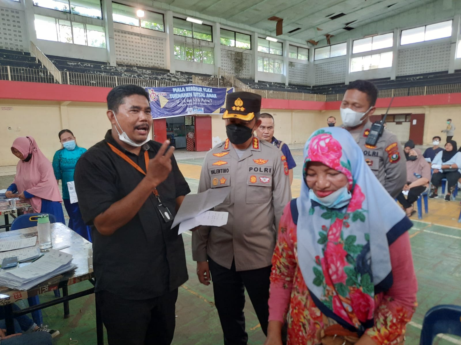 Kapolrestabes Medan Salurkan Bantuan Sembako kepada 1.569 Warga Kurang Mampu 