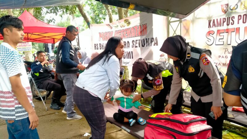 Bhaktikes Gempa Cianjur RS. Bhayangkara Setukpa Di Posko Cijendil