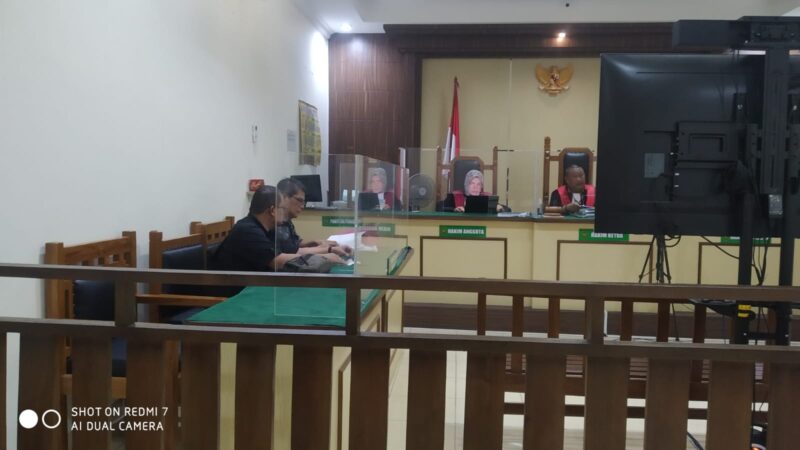 Pembacaan Putusan Kesimpulan Diulur, Ada Apa dengan Hakim ? Moga tidak Masuk Angin