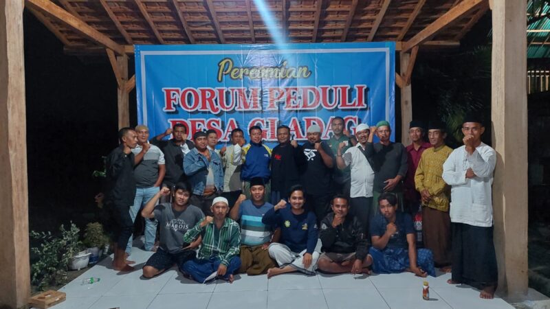 Masyarakat Terdiri Dari Empat Dusun, Resmikan Forum Peduli Desa Gladag