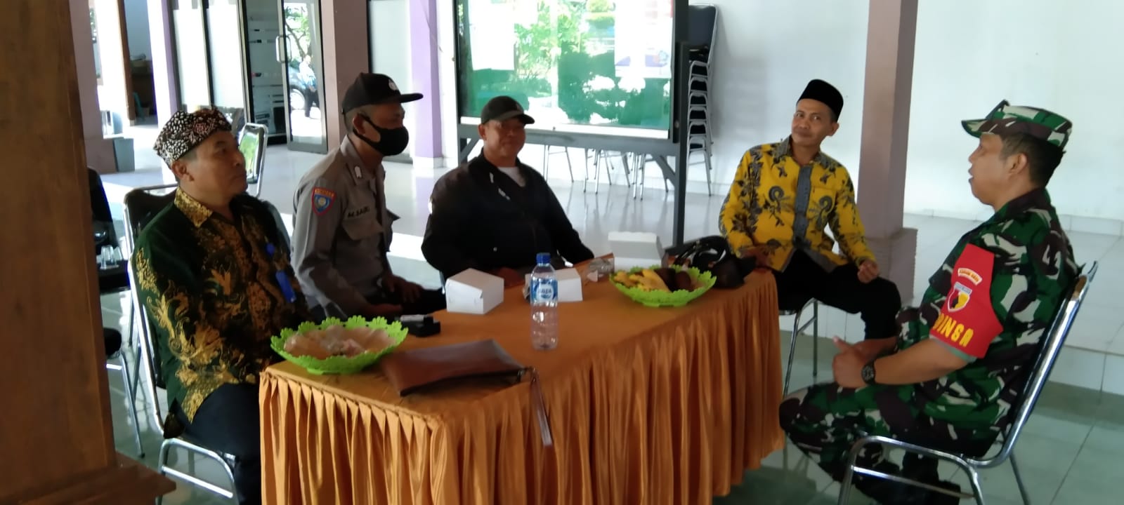 Bhabinkamtibmas dan Babinsa Lakukan Komunikasi Kordinasi dan kolaborasi Bersama Pemerintah Desa Ini Tujuannya 