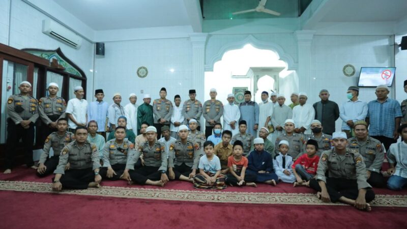 Wakapolda Sumut Safari Subuh Berjamaah di Mesjid Al-Ikhlas, Kecamatan Medan Selayang