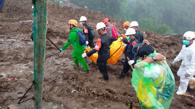 Hari ke-30 Pencarian, Polri Kembali Temukan 2 Jenazah Korban Gempa Cianjur