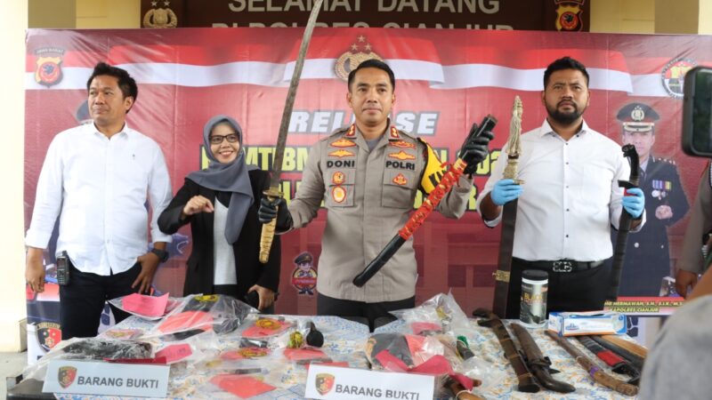 Polres Cianjur Menggelar Konferensi Pers Akhir Tahun, Ungkap Kasus Selama Tahun 2022