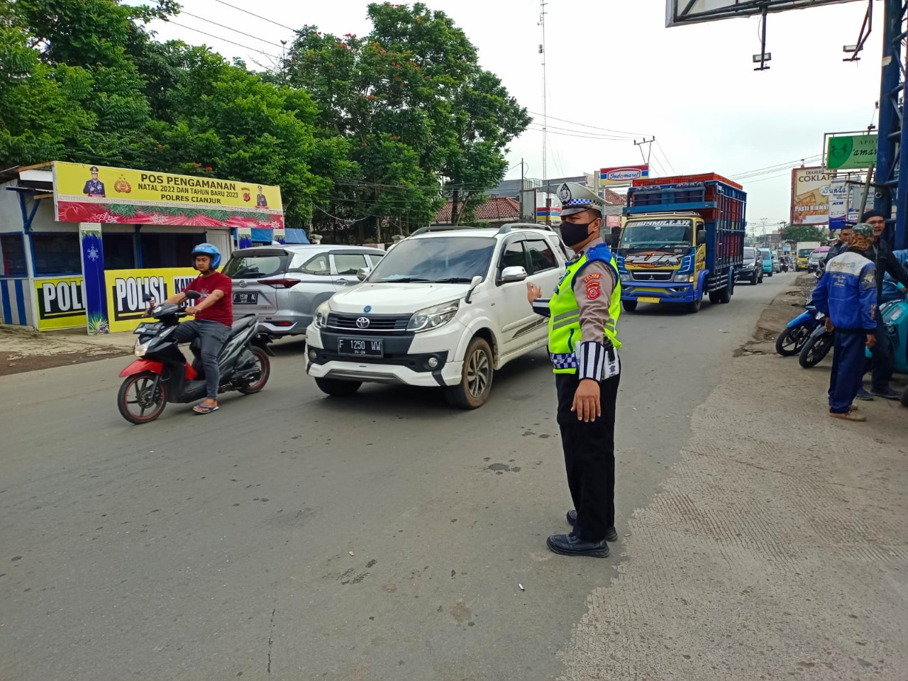 Cegah Kemacetan, Polsek Warungkondang Laksanakan Gatur Lalin di Wilayah Hukum Polsek Warungkondang