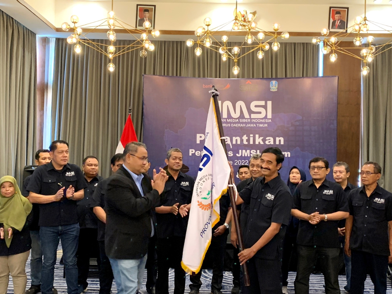 Pengurus JMSI Jatim 2022-2027 Resmi Dilantik, Wagub Emil Ajak Ciptakan Ruang Digitalisasi yang Kondusif