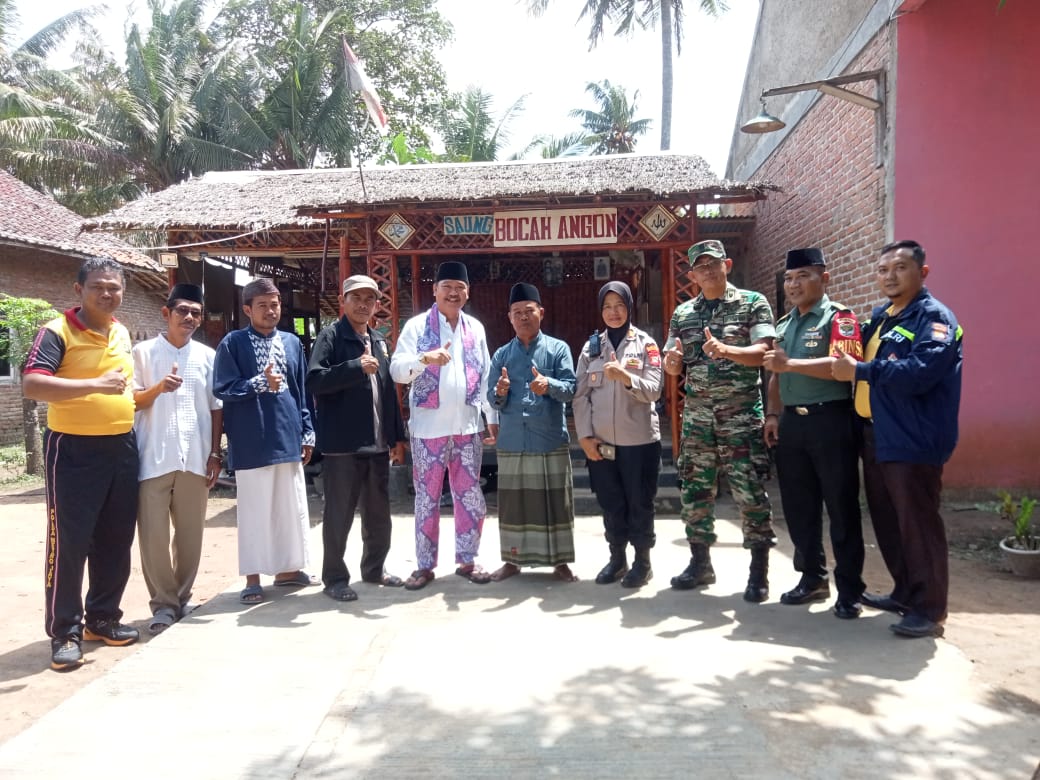 Muspika Kecamatan Pebayuran Sambangi Pondok Santri Saung Bocah Angon.