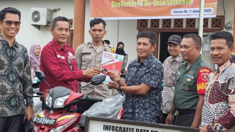 Penyerahan Kendaraan Dinas Ketua RT dan Profile RT Se Desa Santan Ilir Kecamatan Marangkayu.