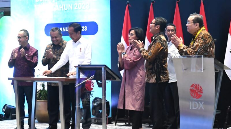 Resmikan Pembukaan Perdagangan BEI, Presiden: 2023 Tahun Ujian, Tetap Waspada