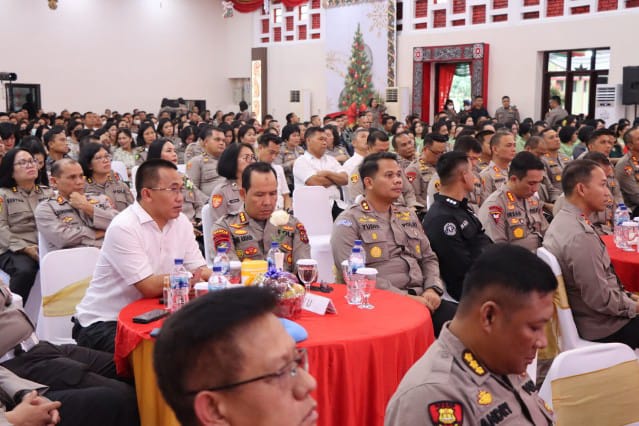 Wakapolrestabes Medan Hadiri Natal Oikumene di Brimob Polda Sumut