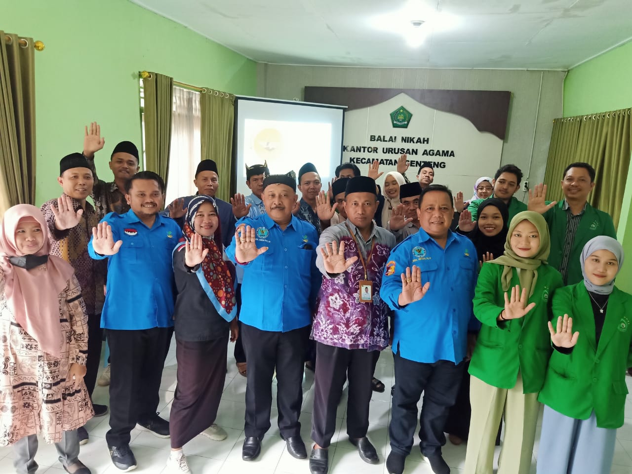 Menuju Banyuwangi Bersinar Tim LRPPN-BI Berikan Pembekalan Kepada Tim Penyuluh KUA Genteng