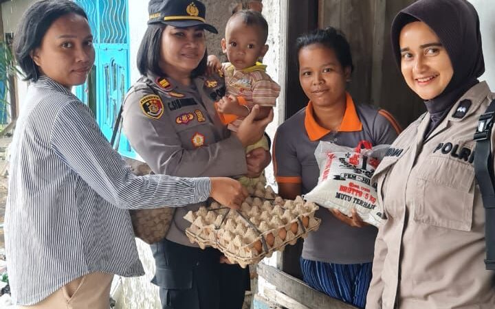 Polri Peduli, Kapolsek Medan Tuntungan Peduli Kepada Keluarga Stunting Di Wilkumnya 