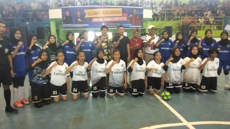 Binjai Turnamen Futsal Cup 1 Memperebutkan Piala Jonatan SH Resmi DiBuka.