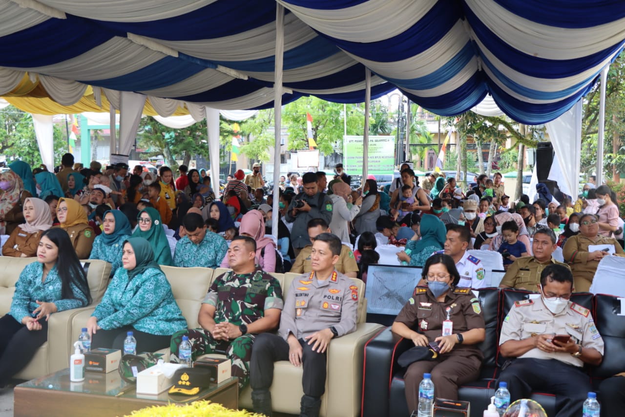 Kapolrestabes Hadiri Pencanangan Pin Polio di Jalan Bunga Cempaka Medan