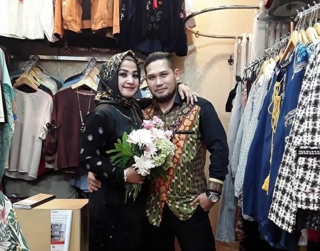 Velly Boutique Pengusaha Boutique Yang Sukses Di Blok M Square