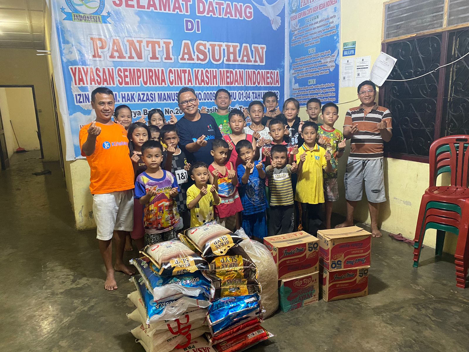 Yayasan Sahabat Gotong Royong Berikan Bantuan ke Dua Panti di Kota Medan Sumatera Utara