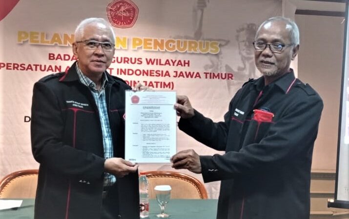 Drs. Ec. Bambang Rudiyanto, S.H.,M.H Resmi Ketua BPW Peradin Jatim