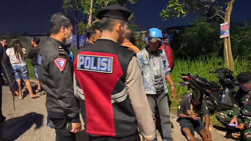 Personil Dit Samapta Berhasil Mengamankan Tiga Pelaku Begal Dari Amukan Massa