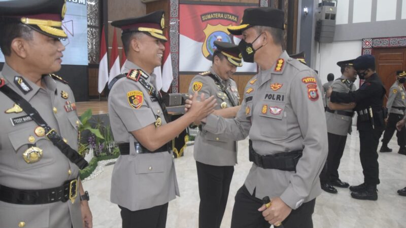 Kapolrestabes Medan Hadiri Sertijab Dir Narkoba dan Dir Krimum Polda Sumut 