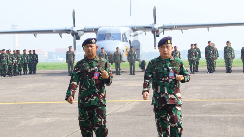 Serah Terima Satu Unit Pesud Casa NC-212 Dan Satu Unit Helikopter Bell-412Ep Dari Wing Udara 2 Ke Wing Udara 3 Puspenerbal