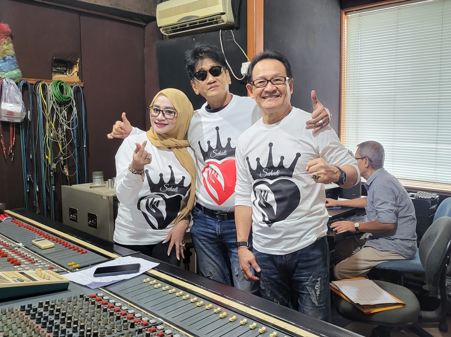 Persiapan Lounching Single lagu – lagu Annisa Queen Sehati