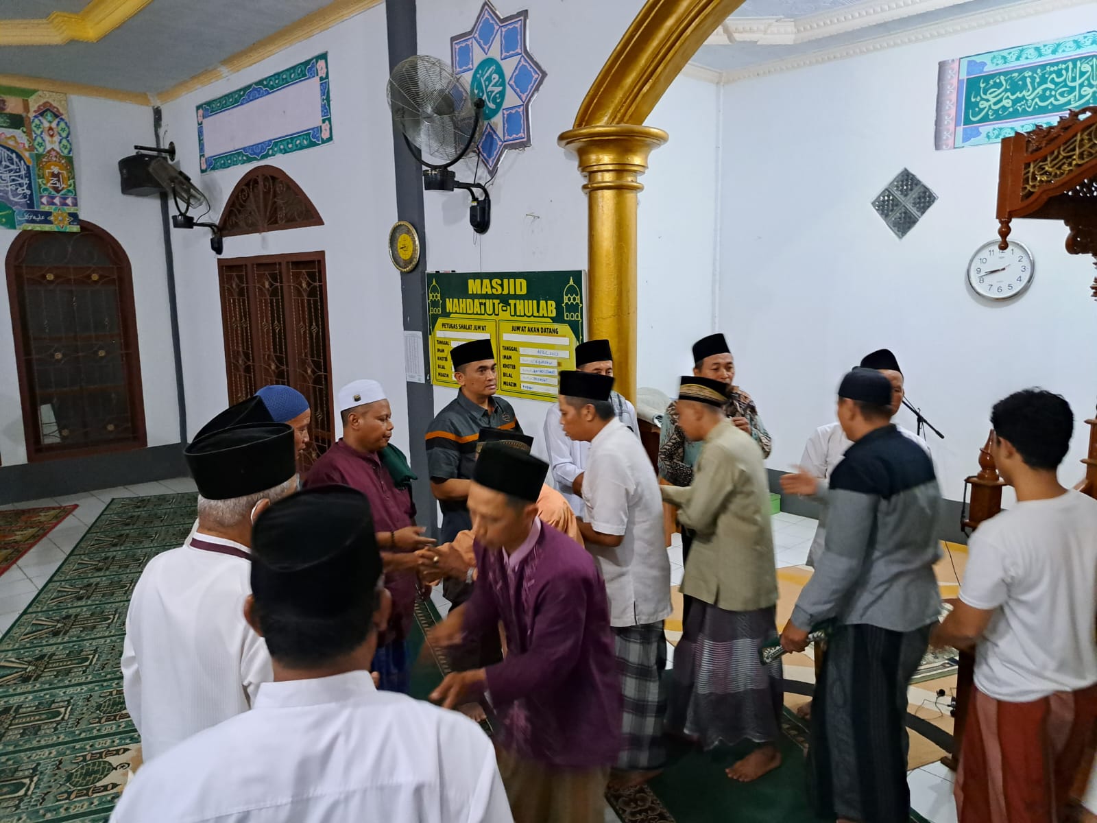 Kapolres Tanjab Timur Laksanakan Safari Ramadhan Dengan Taraweh Keliling