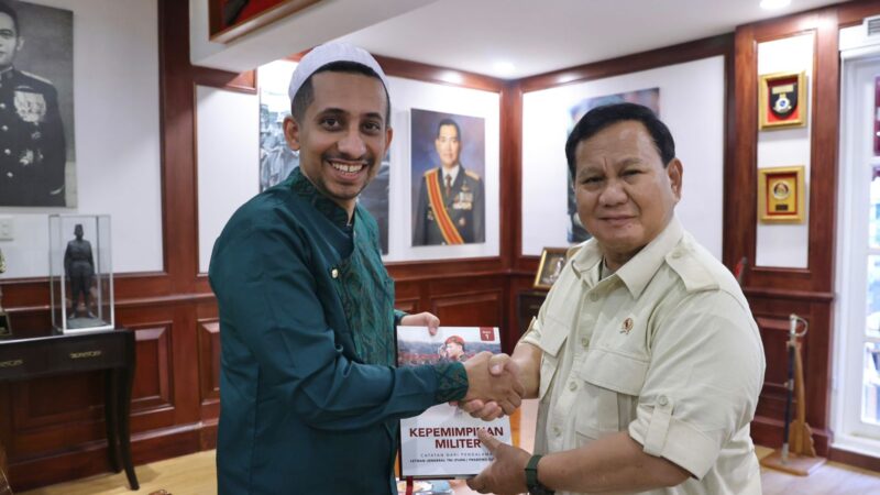 Momentum Nuzulul Qur’an 1444 H, Prabowo Sambut Hangat Habib Jafar di Kemhan