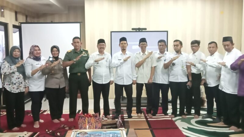 Polsek Pebayuran Dan Koramil 11 Pebayuran Menghadirkan Acara Pisah Sambut dan Serah Terima Jabatan Kecamatan Pebayuran