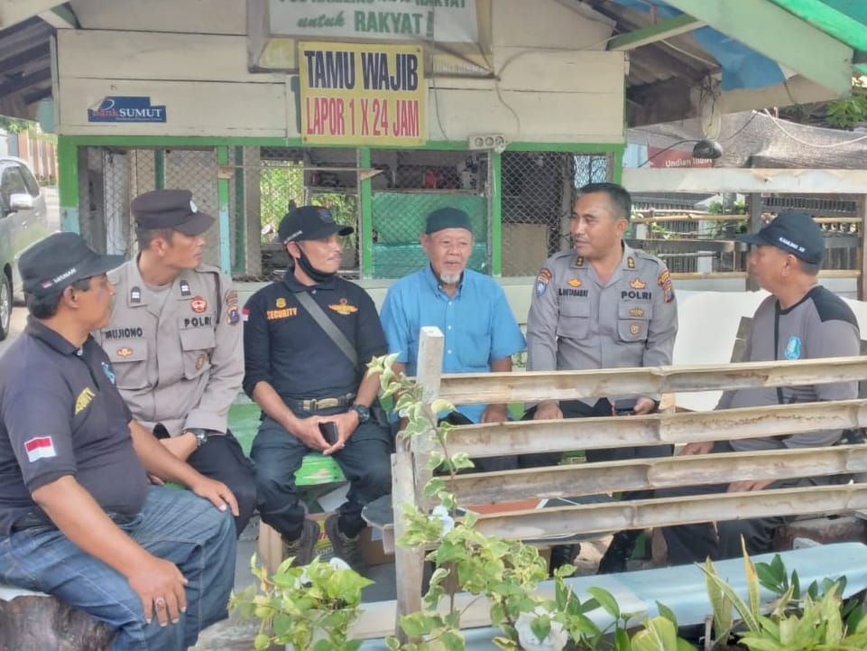 Kasat Binmas Polrestabes Medan Tinjau Poskamling di Komplek Wartawan