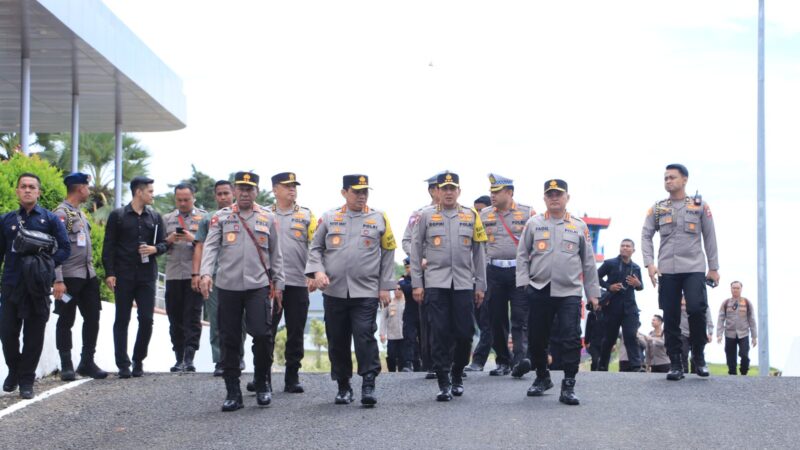 Jelang KTT Asean, Kapolda NTT dampingi Wakapolri Lakukan Pengecekan Kesiapan Pengamanan di Labuan Bajo