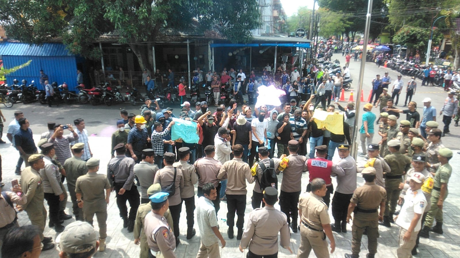 Walikota Di Beri Hadiah Rekayasa Unjuk Rasa Pada HUT Kota Binjai Ke 151.