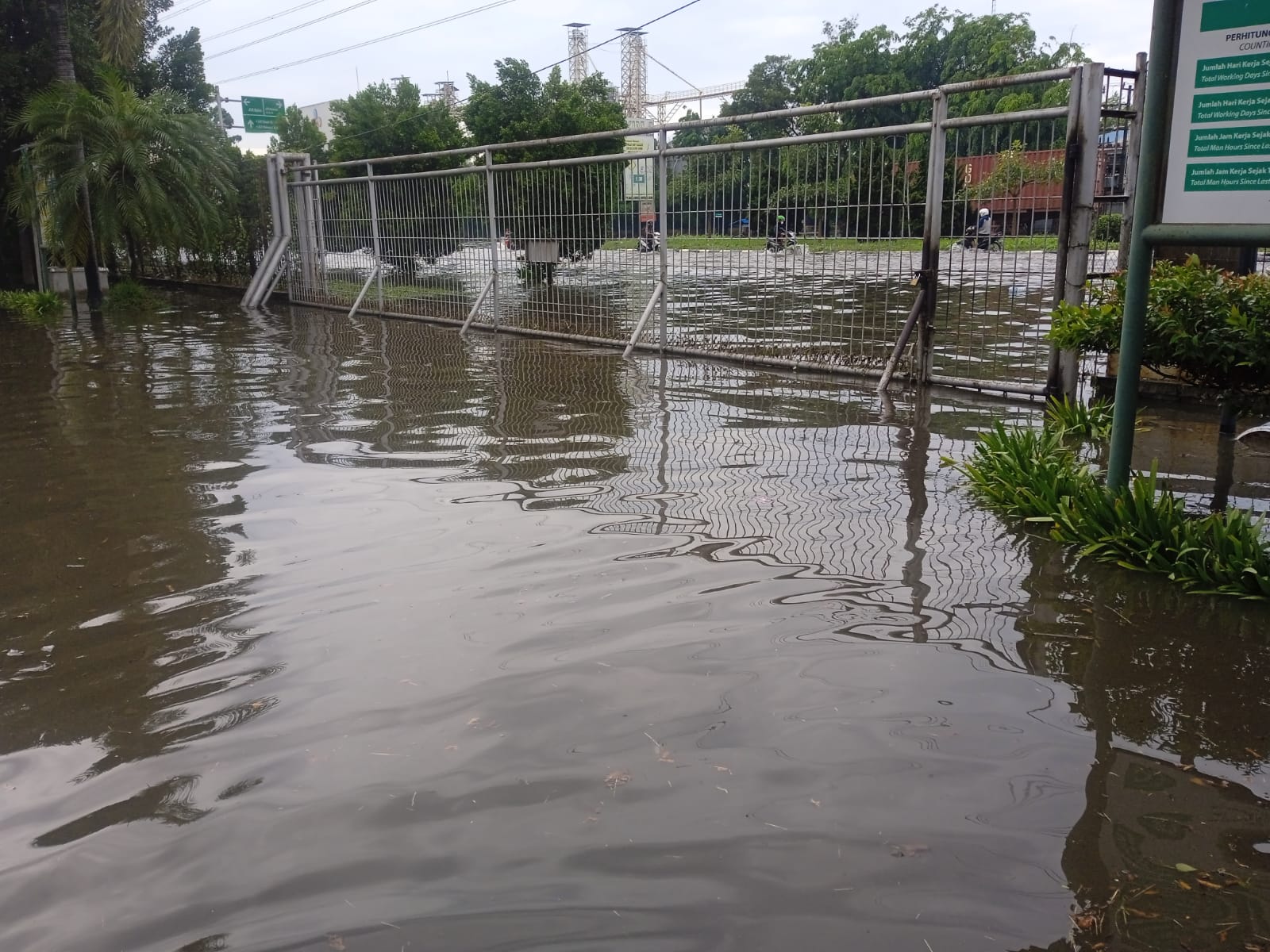 Banjir Di KIM Tambah Keresahan Investor