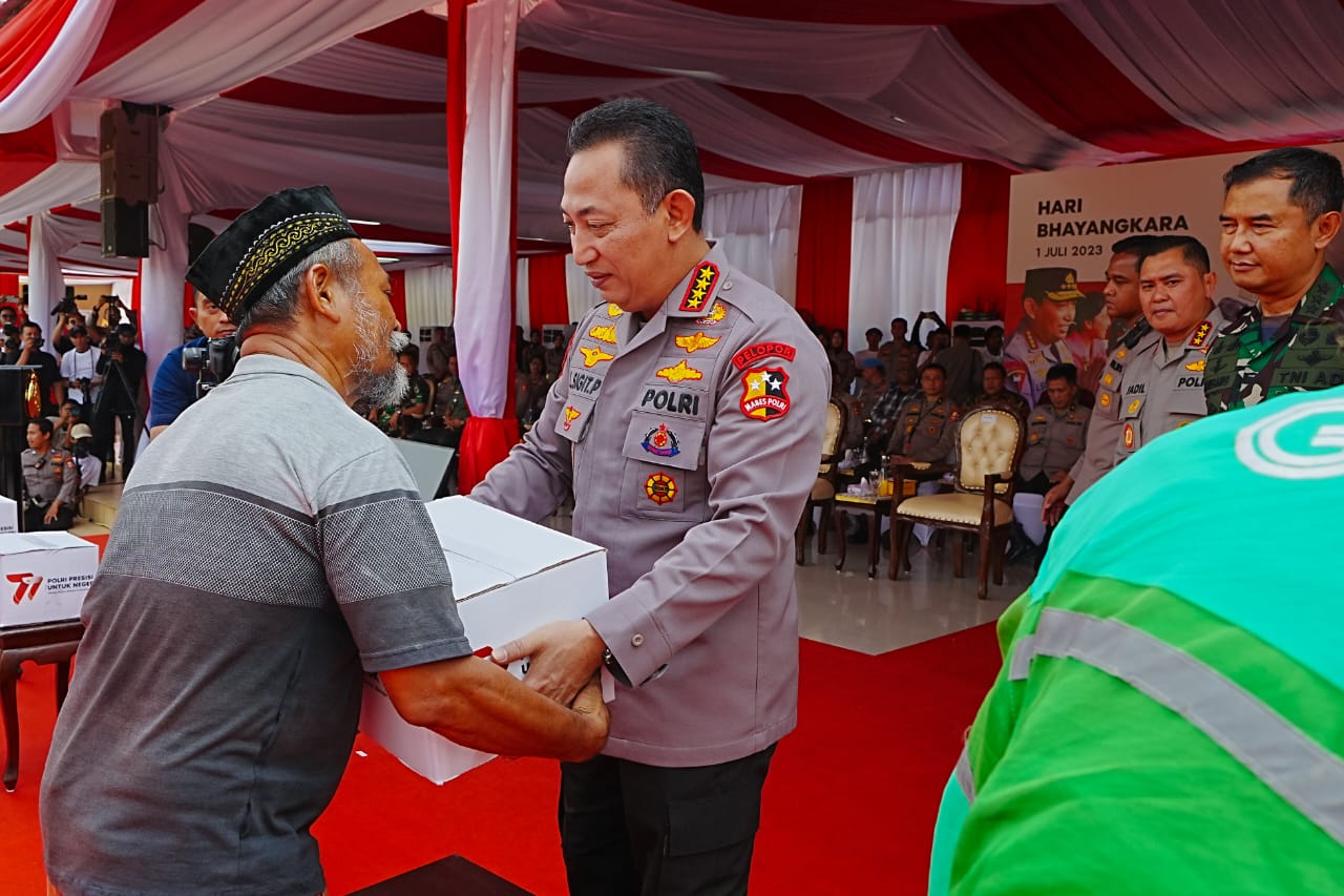 Gelar Baksos dalam Rangka Hari Bhayangkara ke-77, Kapolri Ingin Polri Selalu Bersama Masyarakat