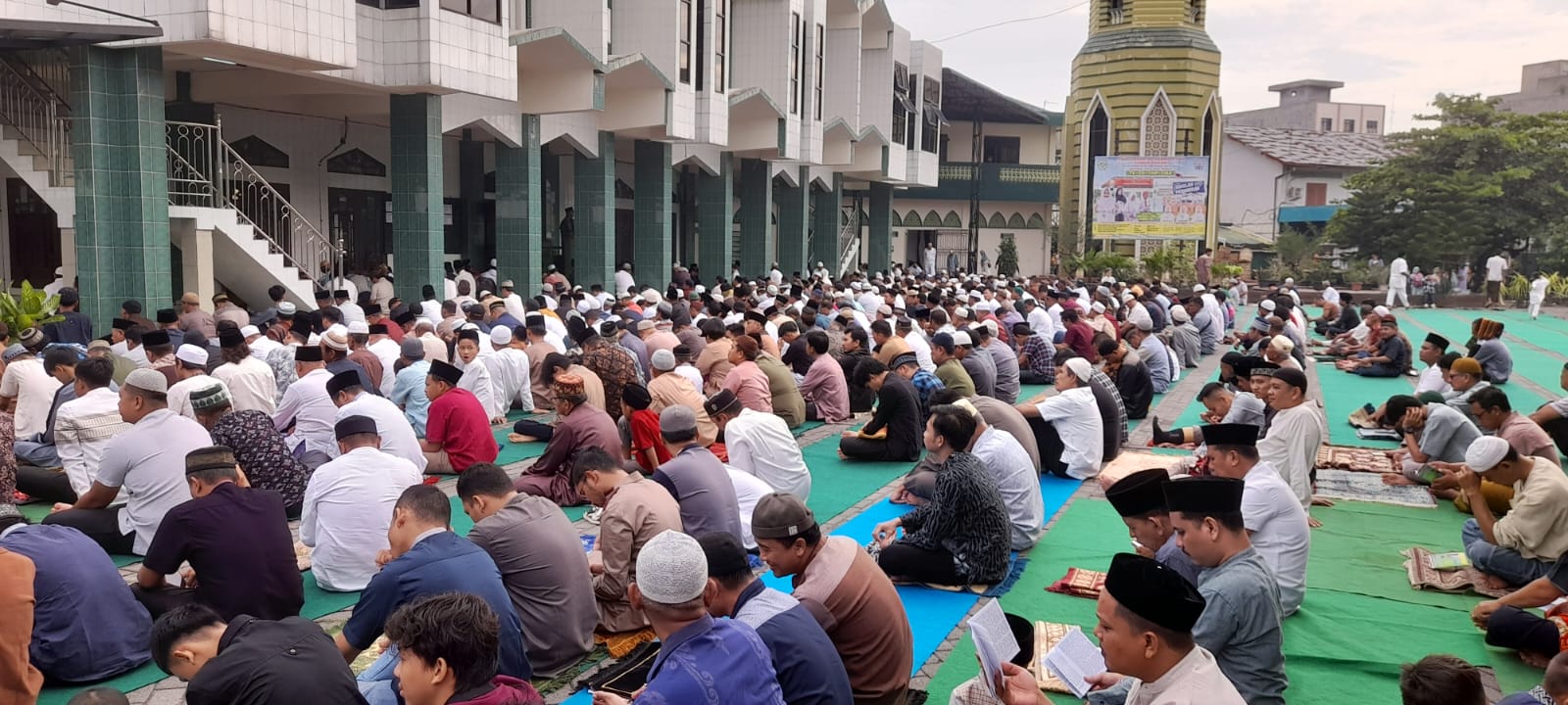 Calon DPD RI, Rafdinal Jadi Khatib Shalat Idul Adha 1444H, Ribuan Umat Islam Penuhi Masjid Taqwa PCM Lubuk Pakam