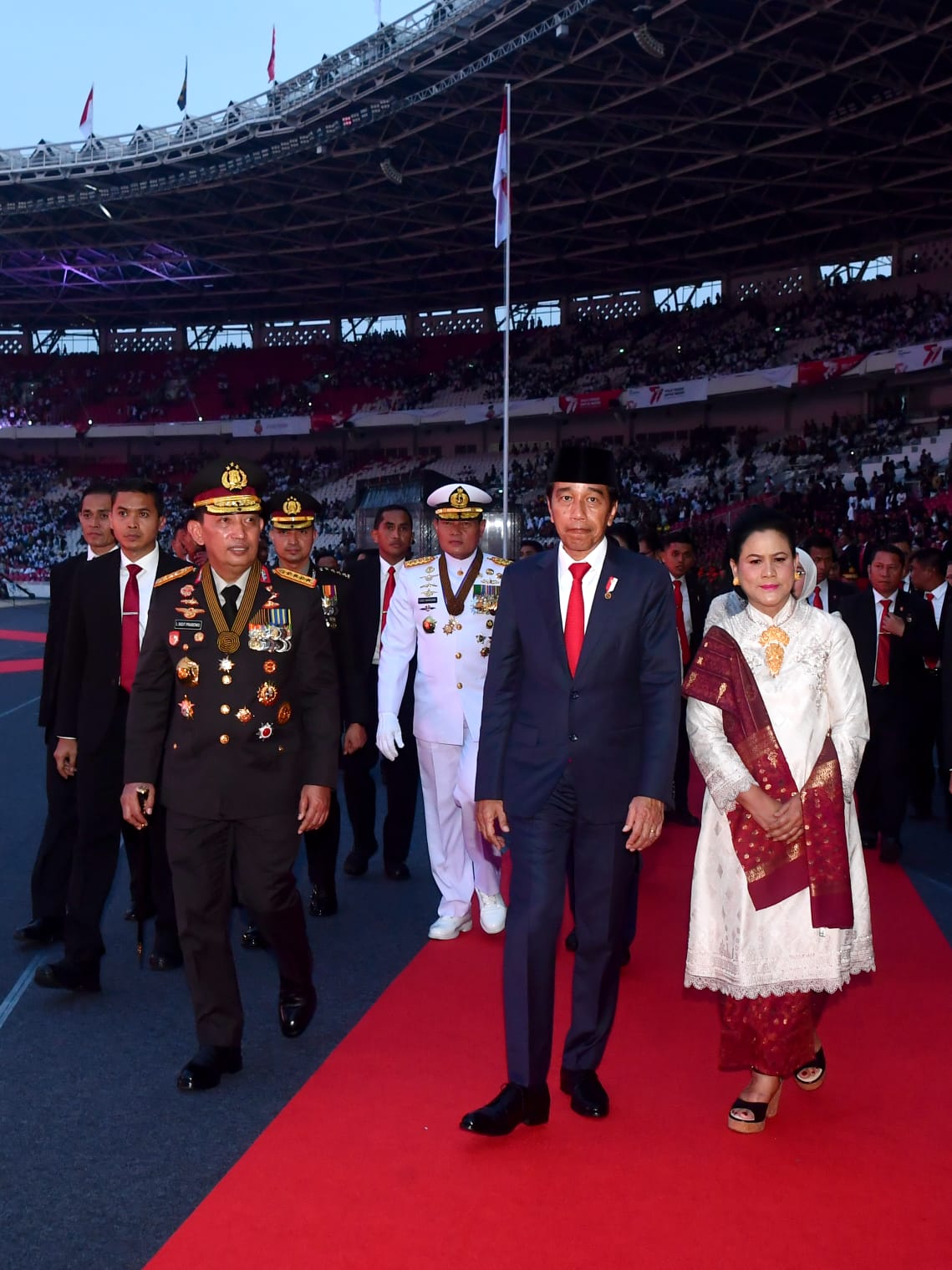 Presiden: Jangan Ada Lagi Persepsi Polri Tajam ke Bawah, Tumpul ke Atas