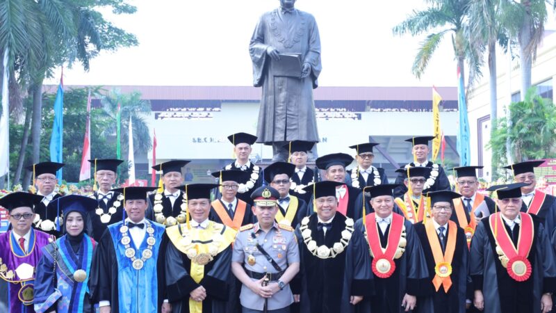 KEPALA BNN RI RESMI DIKUKUHKAN SEBAGAI GURU BESAR TETAP ILMU KEPOLISIAN