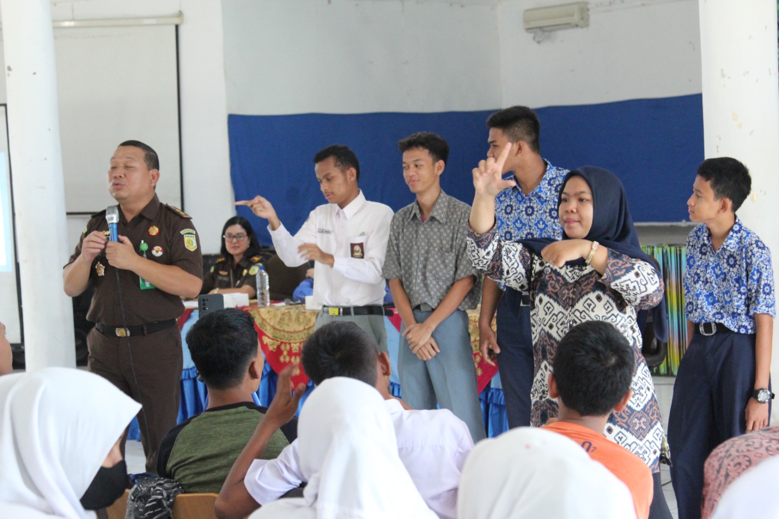 Jaksa Peduli Disabilitas, Kejati Sumut Gelar Penyuluhan Hukum di SLB E Negeri Pembina Medan