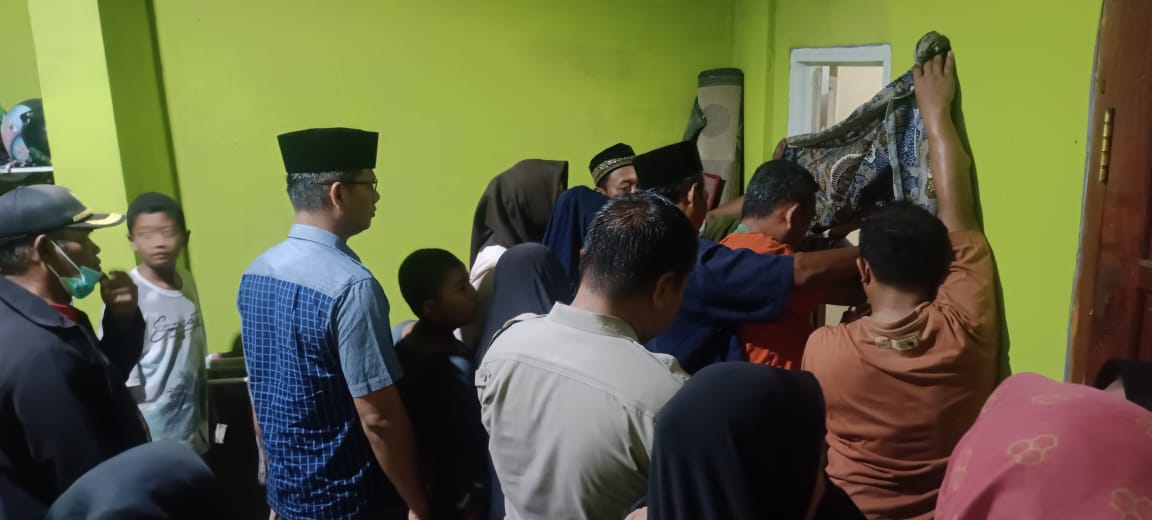 Hebohkan Warga,Mayat Bocah Ditemukan Mengambang di Aliran Sungai Rengas Desa Taraman Jaya