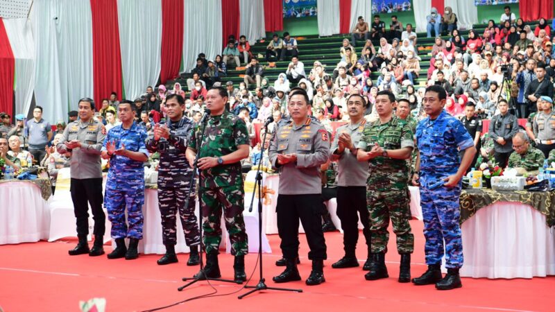 Dihadiri Panglima TNI dan Kapolri, Alumni AKABRI 1989 Gelar Bakti Sosial Kesehatan di Tasikmalaya