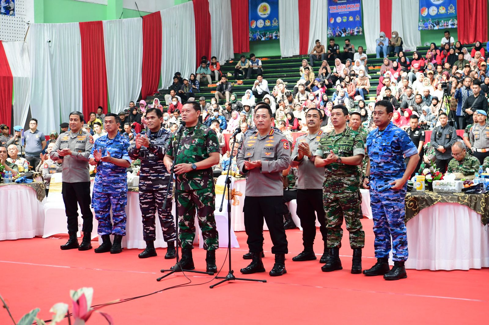 Dihadiri Panglima TNI dan Kapolri, Alumni AKABRI 1989 Gelar Bakti Sosial Kesehatan di Tasikmalaya