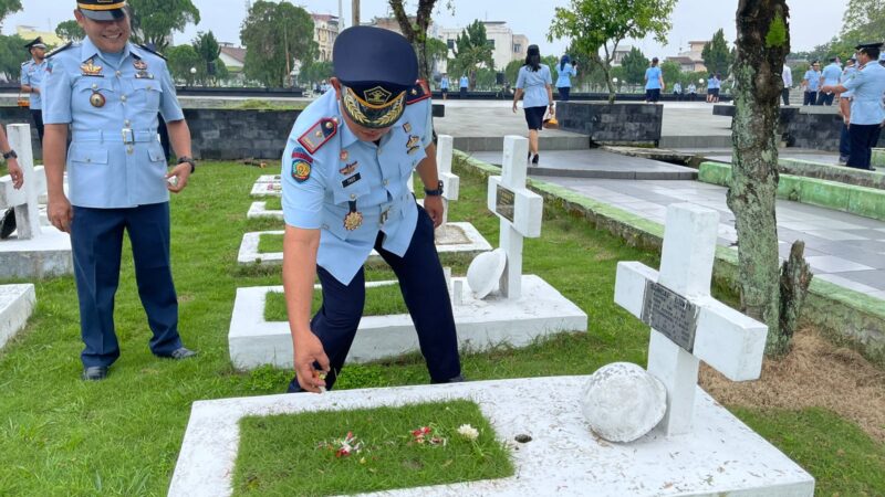 SEMARAK HDKD KE – 78 LAPAS BINJAI IKUTI UPACARA TABUR BUNGA