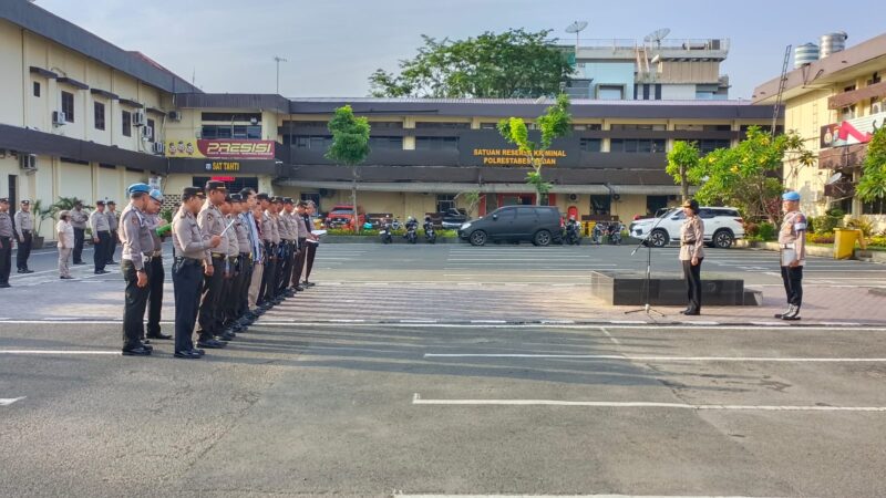 Kompol Riama Siahaan Pimpin Apel Pagi di Polrestabes Medan, Ini Arahannya