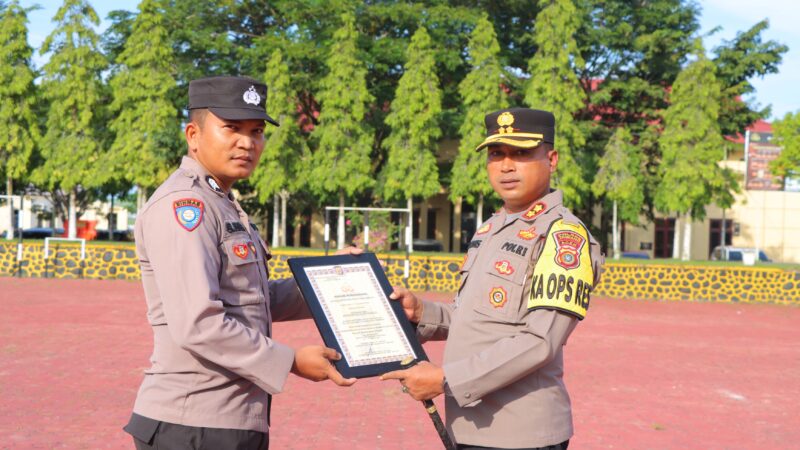 Sebagai Bentuk Apresiasi, Kapolres Aceh Tamiang Berikan Reward Kepada Bhabinkamtibmas Terbaik 