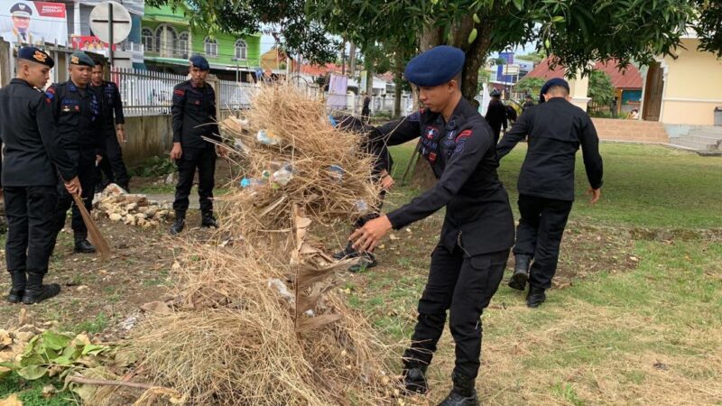 Brimob Bone Gelar Bersih-Bersih Tempat Ibadah,Danyon Ichsan; Wujud Kepedulian Brimob